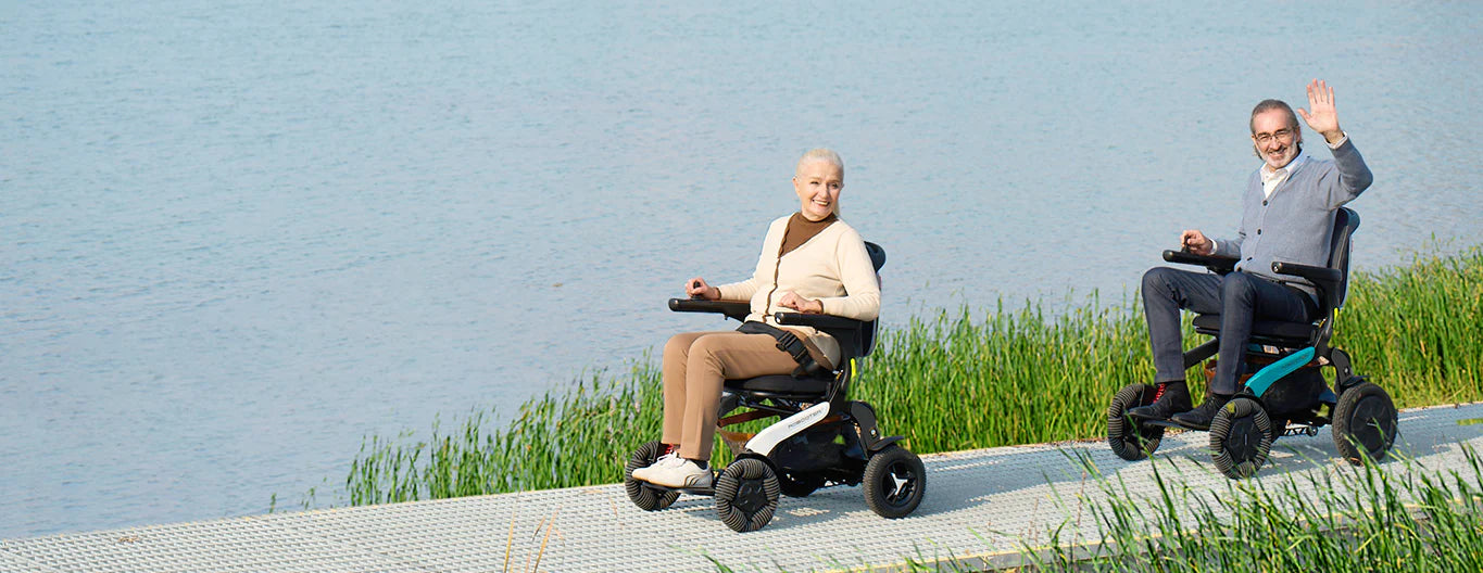 Meducare Robooter E60 All Terrain Smart Powerchair w/ Omni-Directional Wheels