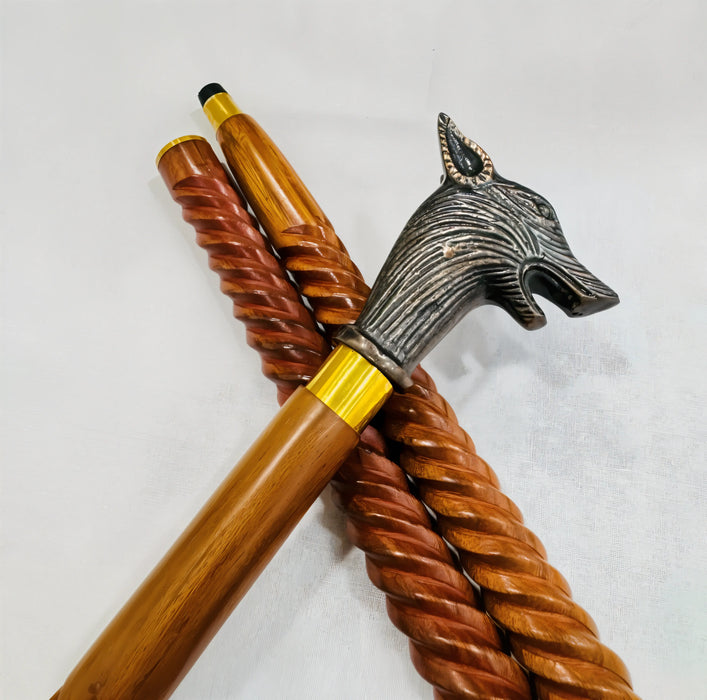 Vintage Wolf Head Walking Stick – Gothic Art with Aluminium and Copper Accents